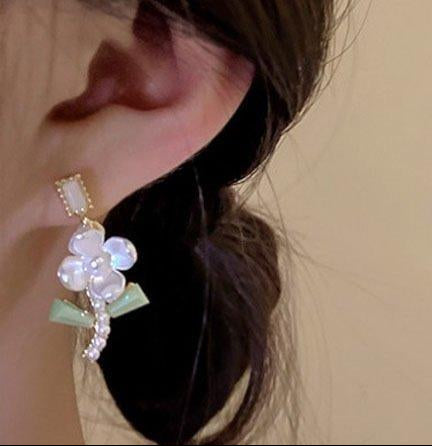 Flower Drop Earrings