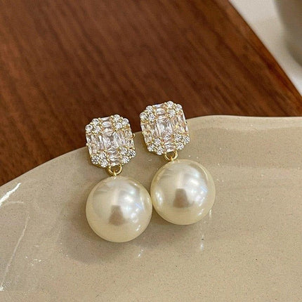 Round Pearl Drop Earrings