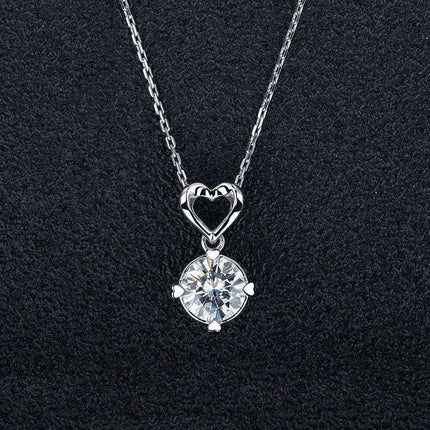 Round Heart Pendent With Silver Chain